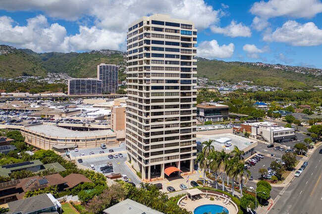 Regency At Kahala