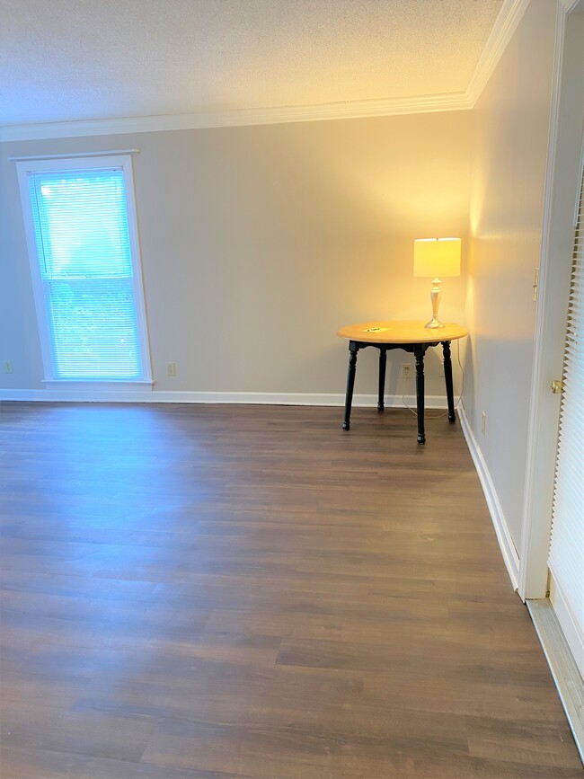 3537 Ivy Commons Dr, Unit 201 in Raleigh, NC - Building Photo - Building Photo