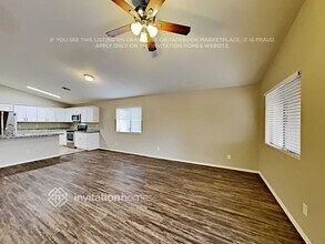12514 W Hearn Rd in El Mirage, AZ - Building Photo - Building Photo