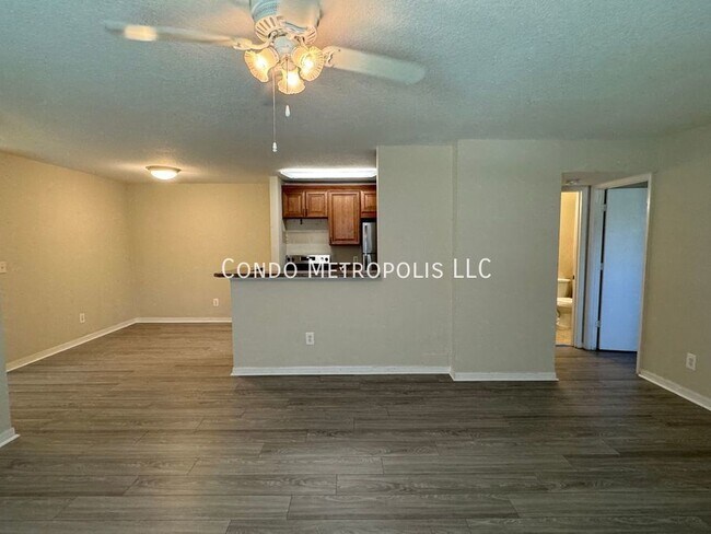 6178 Westgate Dr in Orlando, FL - Building Photo - Building Photo