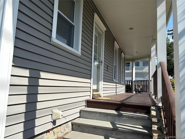 501 Marietta Ave in Hawthorne, NY - Building Photo - Building Photo