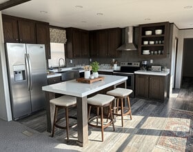 1422 Spear St in Progreso Lakes, TX - Building Photo - Building Photo