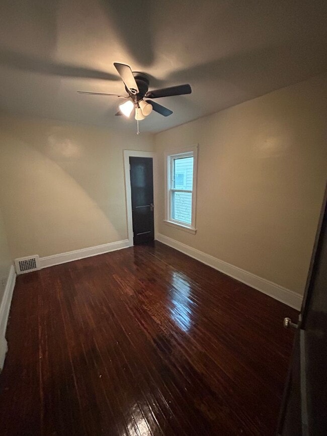 13513 Benwood Ave in Cleveland, OH - Building Photo - Building Photo