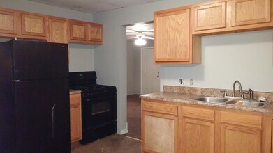 501 S Main St in Frankfort, IN - Building Photo - Building Photo