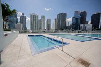 92 SW 3rd St, Unit 3505 in Miami, FL - Building Photo - Building Photo