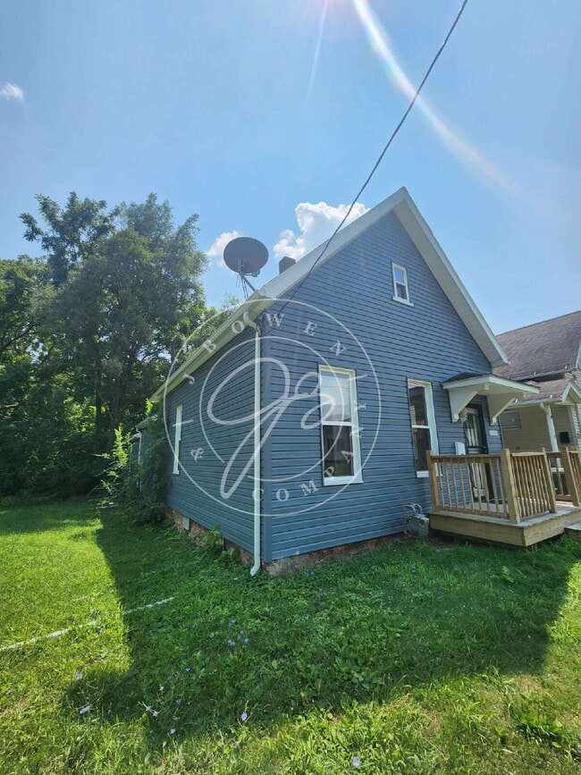 property at 223 Leland Ave