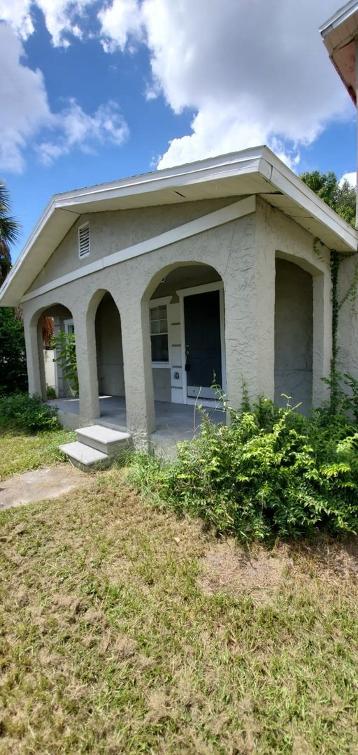 property at 3214 E 10th Ave