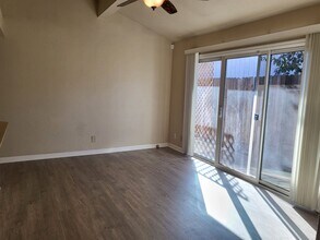 6616 Summer Rain Way-Unit -6616 Summer Rain Way in Citrus Heights, CA - Building Photo - Building Photo