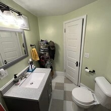 2434 Sommers Ave in Madison, WI - Building Photo - Building Photo