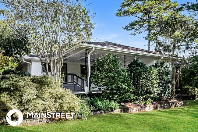 1512 Knollwood Terrace in Decatur, GA - Foto de edificio - Building Photo