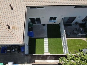 9793 Caminito Cuadro in San Diego, CA - Building Photo - Building Photo