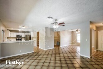 1826 NW 85th Dr in Coral Springs, FL - Building Photo - Building Photo