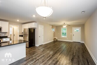 1412 Browdis Ave in Kannapolis, NC - Foto de edificio - Building Photo