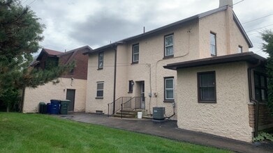 2527 Salem Ave in Dayton, OH - Building Photo - Building Photo