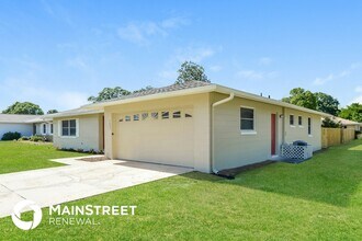 7431 Portside Ct in Winter Park, FL - Foto de edificio - Building Photo