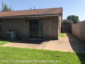 2414 Pecan Ridge Dr in Bryan, TX - Building Photo - Building Photo