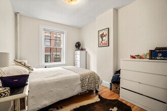 130 Myrtle St in Boston, MA - Building Photo - Building Photo