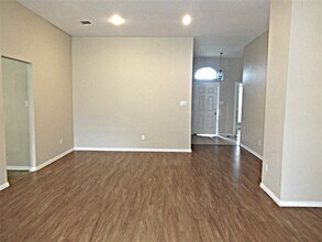 1373 Meadowbrook Ln in Crowley, TX - Building Photo - Building Photo
