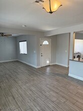 812 Biltmore Dr in Las Vegas, NV - Building Photo - Building Photo
