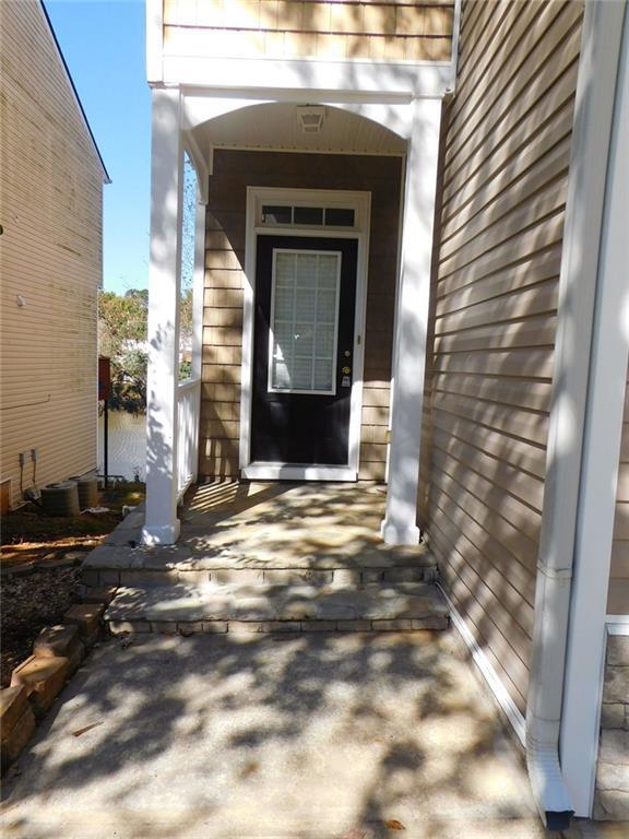 566 Pond Lillies Rd SE in Lawrenceville, GA - Building Photo - Building Photo
