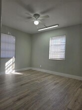 1739 Jackson St in Hollywood, FL - Building Photo - Building Photo