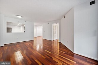 2311 M St NW in Washington, DC - Building Photo - Building Photo