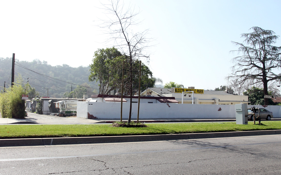 Alosta Mobile Home Park in Glendora, CA - Building Photo