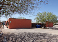 135-145 W Rillito St in Tucson, AZ - Foto de edificio - Building Photo