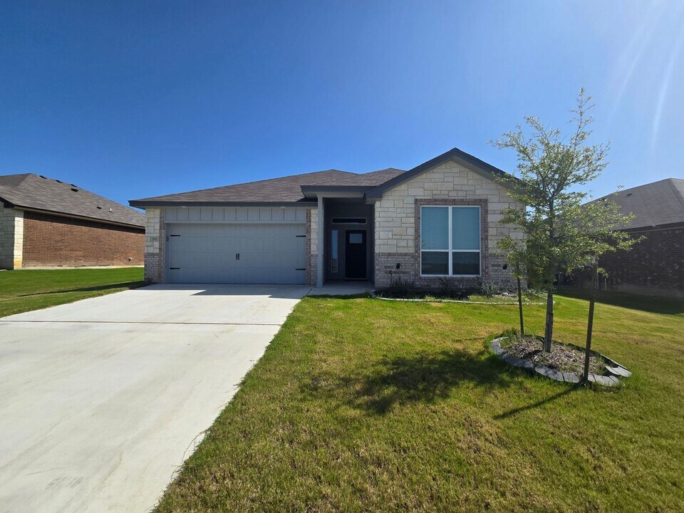 3111 Seeker St in Killeen, TX - Building Photo