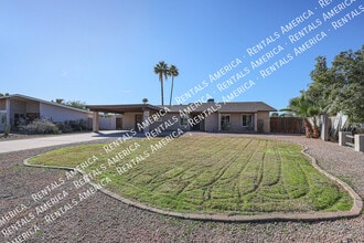 913 W Jerome Cir in Mesa, AZ - Building Photo - Building Photo