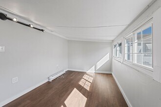 115 River Ave in Brackenridge, PA - Building Photo - Building Photo