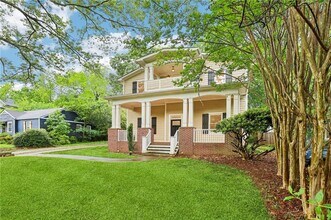 274 Rocky Ford Rd NE in Atlanta, GA - Building Photo - Building Photo