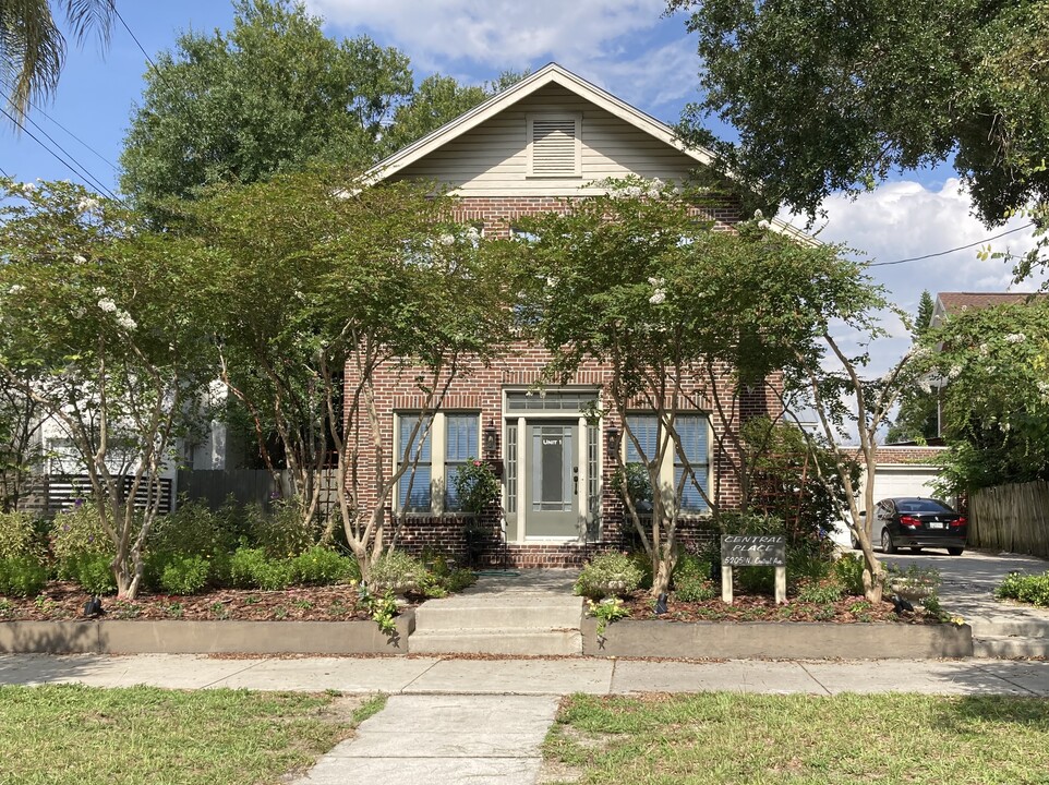 Central Place in Tampa, FL - Building Photo