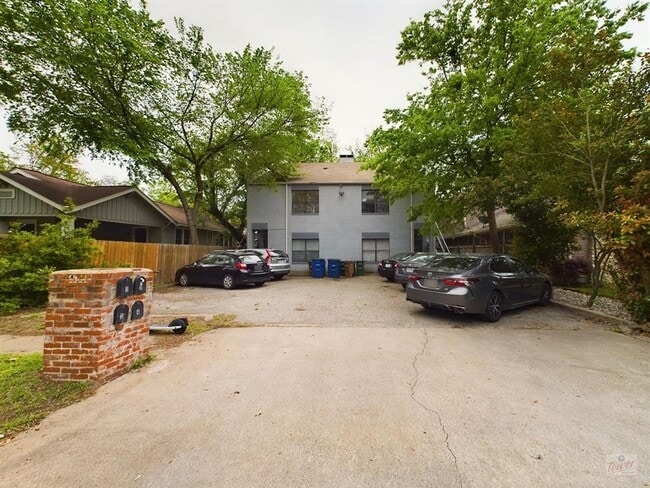 property at 4111 Speedway
