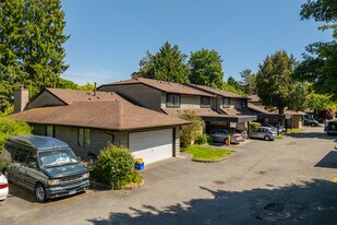 The Paddocks Townhomes in Richmond, BC - Building Photo