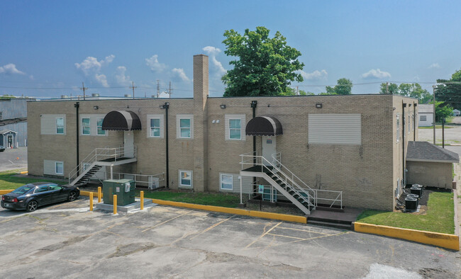 LABOR LOFTS in Muncie, IN - Building Photo - Building Photo