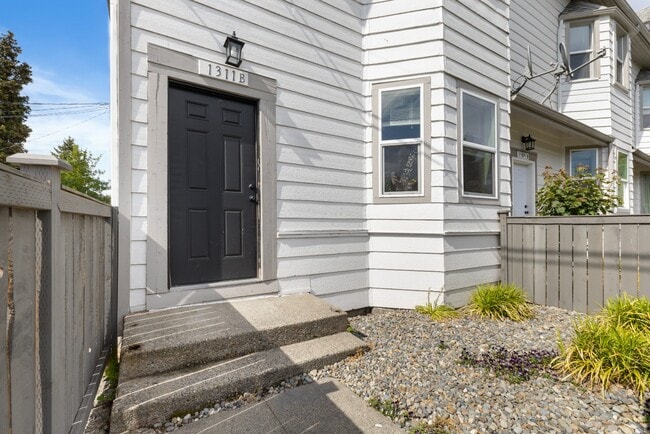 1311b S 8th St in Tacoma, WA - Building Photo - Building Photo