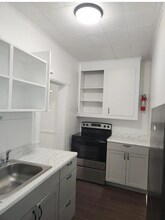 121 Cozy Lake Rd in Jefferson, NJ - Building Photo - Building Photo