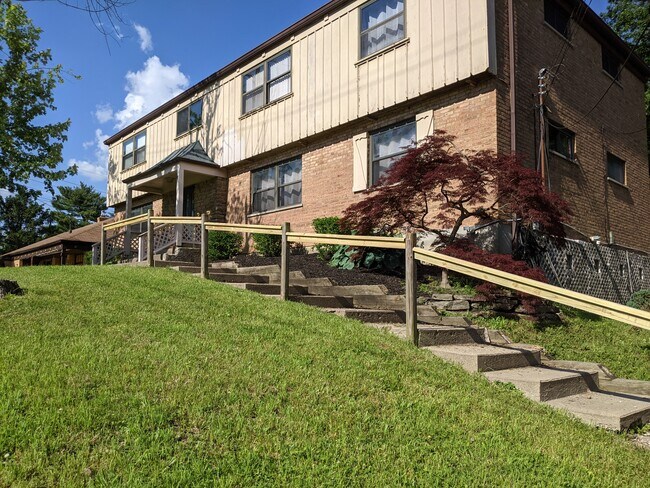 5660 Vogel Rd, Unit 1