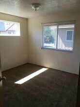 21022 Damascus Ln in Bend, OR - Building Photo - Building Photo