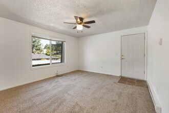 5012 S 58th St in Tacoma, WA - Building Photo - Building Photo