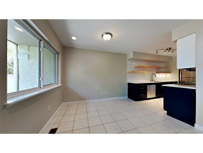 553 Ridgeview Dr in Louisville, CO - Building Photo - Building Photo