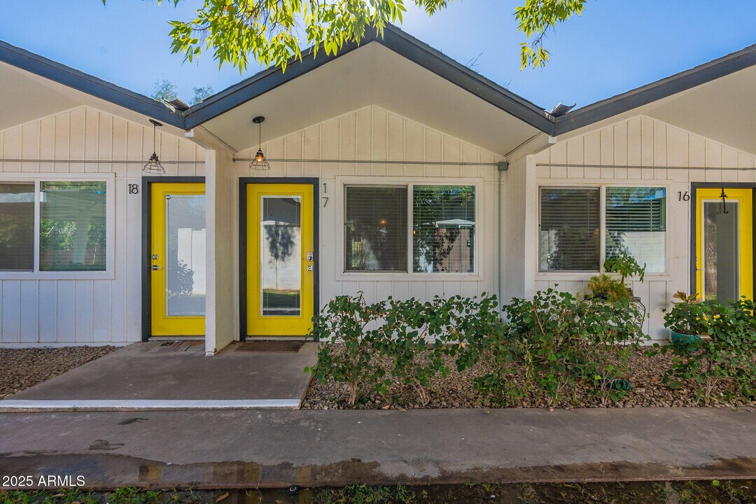 2309 S College Ave in Tempe, AZ - Building Photo