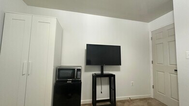 146 Cedar Mountain Dr in Stephens City, VA - Building Photo - Building Photo