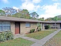 Pleasant Oaks in Tampa, FL - Building Photo - Building Photo