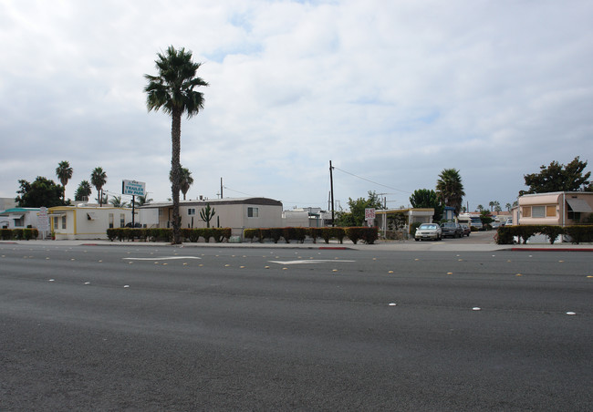 Broadway Mobile Home Park in Chula Vista, CA - Building Photo - Building Photo