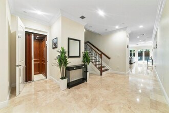 1849 NE 26th Ave in Fort Lauderdale, FL - Building Photo - Building Photo