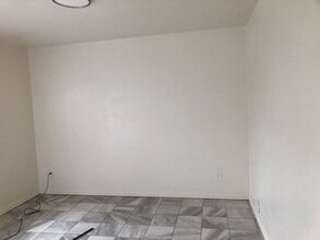 1421 Florence Ln in Grants Pass, OR - Building Photo - Building Photo