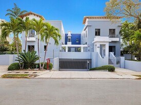 5864 SW 74th Terrace in South Miami, FL - Building Photo