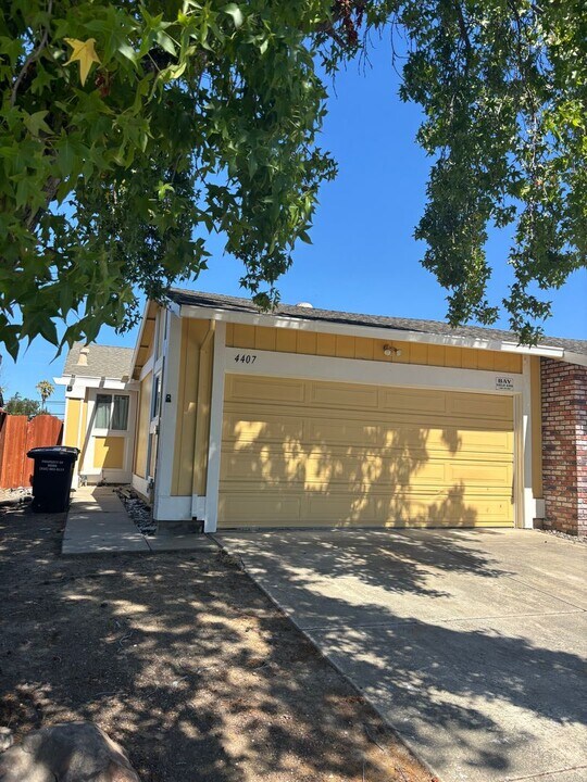4407 Machado Dr in Concord, CA - Building Photo